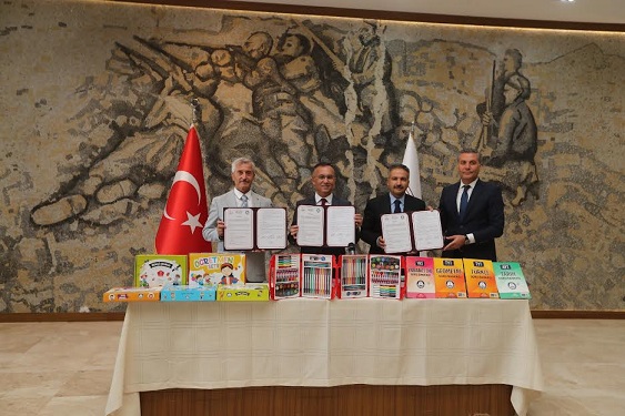 ŞAHİNBEY BELEDİYESİ’NDEN EĞİTİME 80 MİLYONLUK İMZA     PROTOKOLÜ