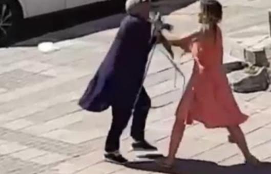 ESENYURT’TA BAŞÖRTÜLÜ KADINA SALDIRI