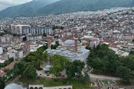 Bursa’da 600 yıllık Yıldırım Bayezid Camisi’nin kitabesi bulunmuyor
