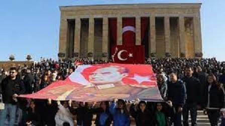 Anıtkabir kaçta açılıyor, kaçta kapanıyor?