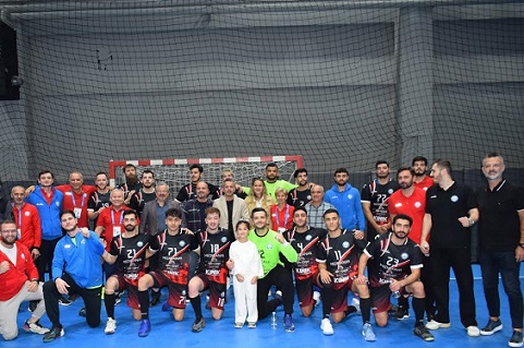 İlk maçın galibi Nilüfer Belediyespor