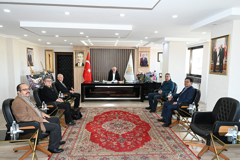 “Çalışmalarınızda her daim yanınızdayız”