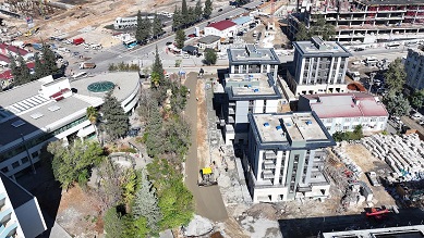 Büyükşehir, Kentsel Tasarım Alanlarında  Ulaşım Yatırımlarına Başladı