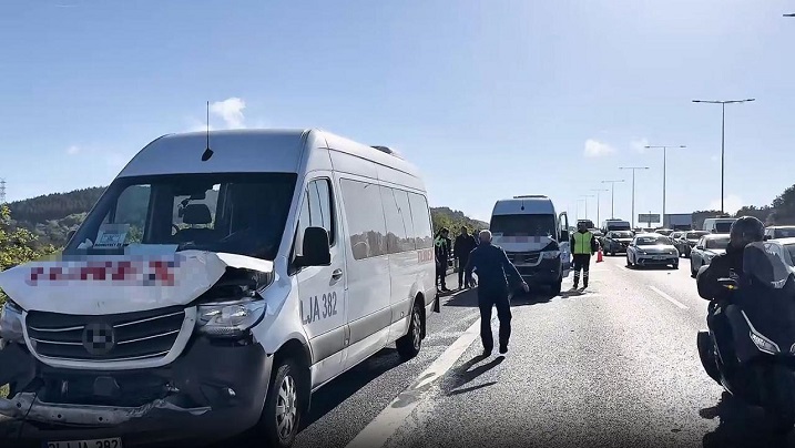 Kuzey Marmara Otoyolu’nda Zincirleme Kaza: 8 Araç Birbirine Girdi
