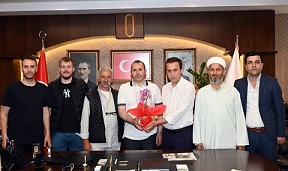 Yalova Çiftlikköy rizeliler Derneği Yalova Belediyesiyle  istişarede bulundu