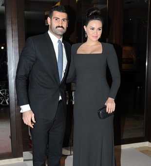 VOLKAN DEMİREL EŞİNE 1 MİLYON TL'LİK CİP ALDI