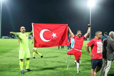 ŞAHİNBEY BELEDİYESİ AMPUTE OYUNCULARI MİLLİ TAKIM FORMASIYLA AVRUPAYA DAMGA VURDU