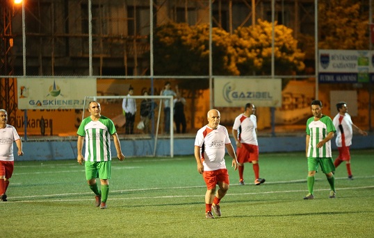 -FİNAL MAÇININ SANTRASINI BAŞKAN ŞAHİN YAPTI