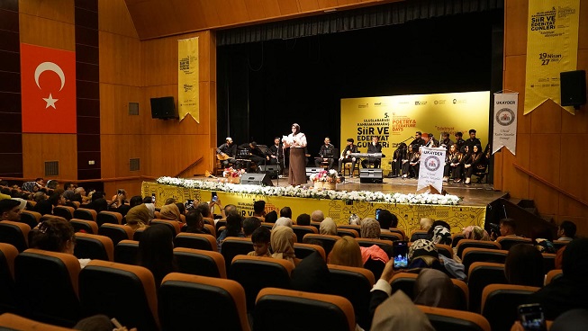 5. Uluslararası Şiir ve Edebiyat Günleri’nin İlk Gününde Edebiyat ve Musiki Rüzgârı