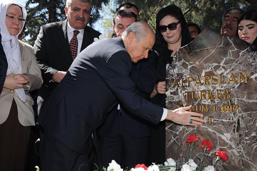 BAŞBUĞ MEZARI BAŞINDA ANILDI