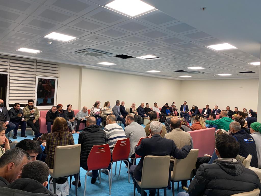 Vali Orhan Tavlı Menteşe’de Depremzedelerle bir araya geldi
