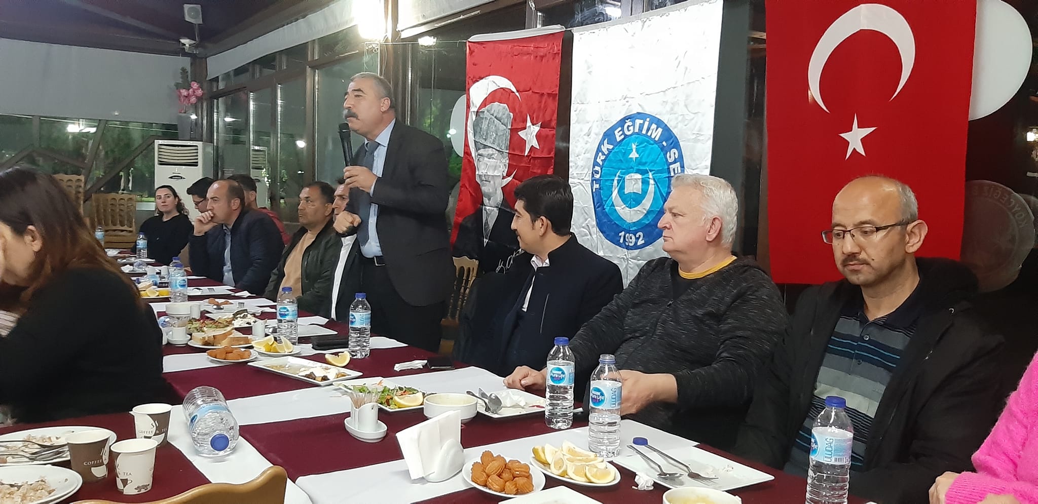 KÖYCEĞİZ TÜRK EĞİTİM SEN ÜYELERİ İFTARDA BİR ARAYA GELDİ