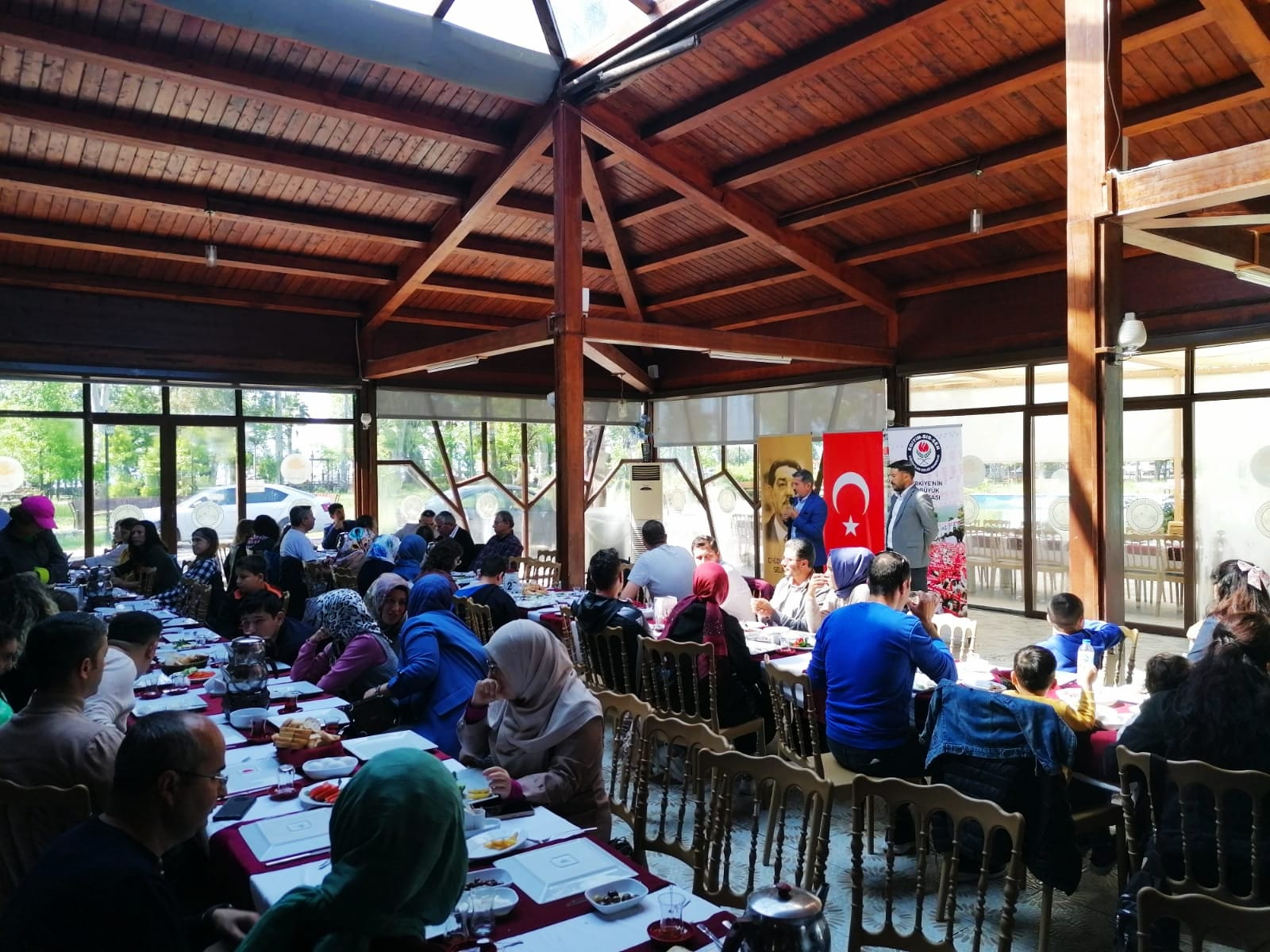 Köyceğiz Eğitim Bir-Sen kahvaltı etkinliği düzenledi