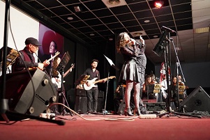 SENFONİK KENT ORKESTRASI KULAKLARIN PASINI SİLDİ