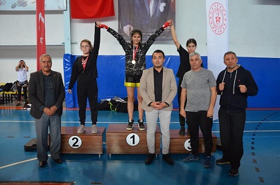 KÖYCEĞİZ’DE BAYANLAR KİCK BOKS TURNUVASI YAPILDI