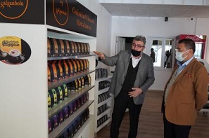 BAŞKAN TOKAT’TAN ÇİKOLATA MÜZESİ’NE ZİYARET