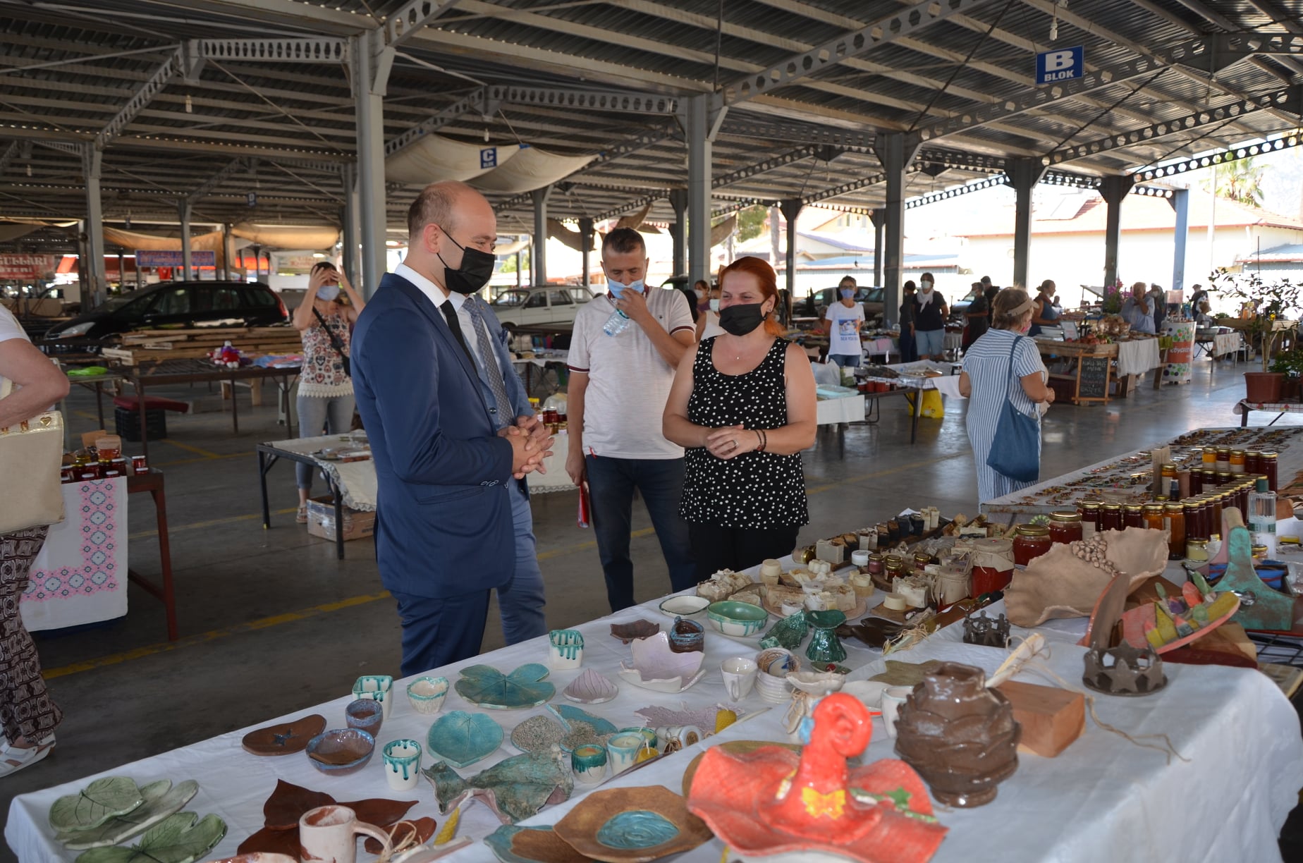 KÖYCEĞİZ KAYMAKAMI MASLAK’TAN ÜRETİCİ KADIN PAZARINA ZİYARET