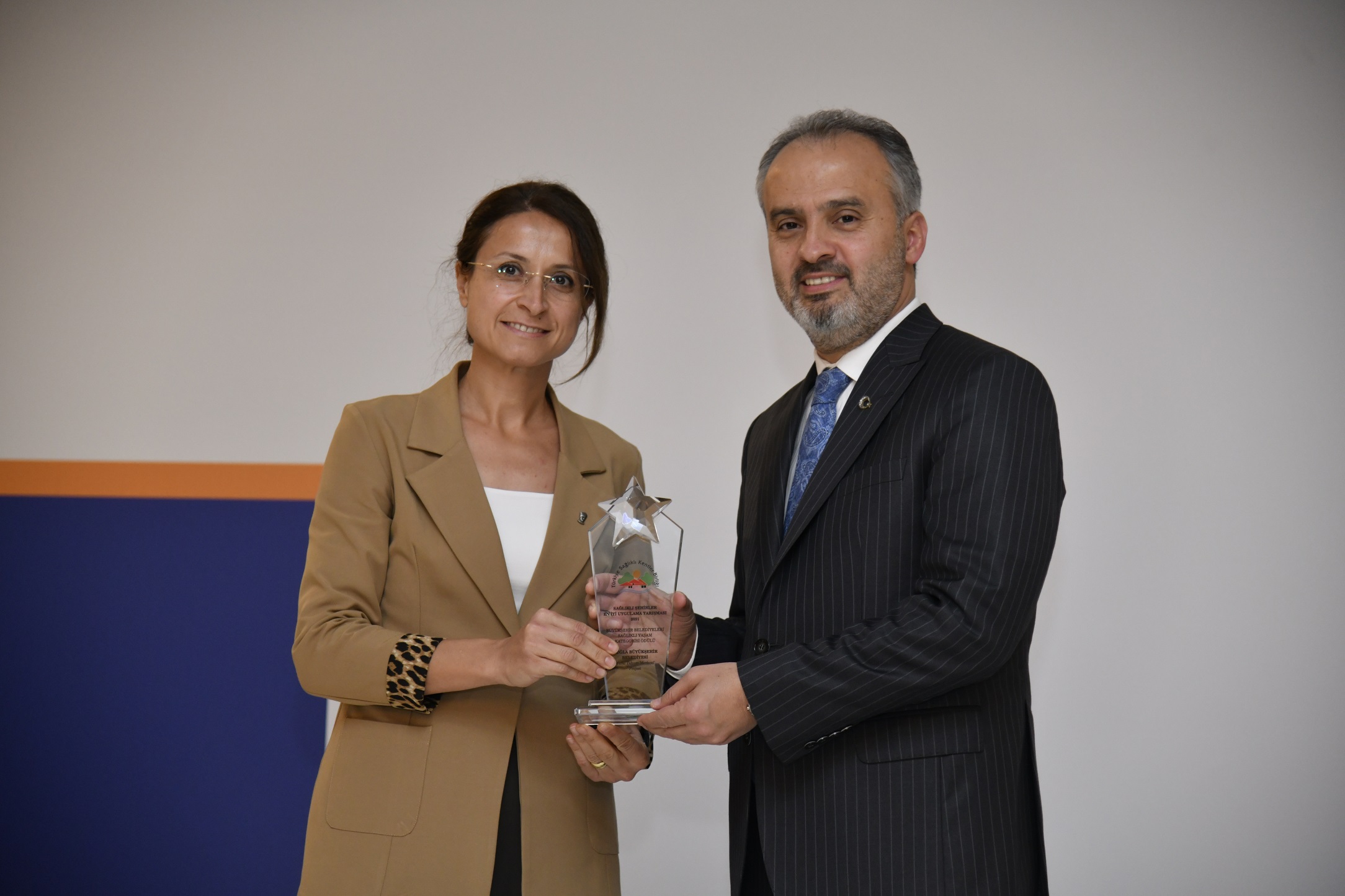 Büyükşehir’in Yerel Tohum Merkezi projesi ödül getirdi