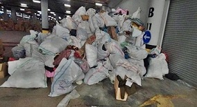 Yardım Kolileri Sular Altında Kaldı
