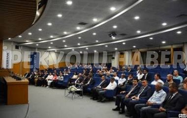 ÇANAKKALE TİCARET BORSASI  “İLERİ VERİMLİ MİLLİ ENDÜSTRİ (İVME) FİNANSMAN PAKETİ VE KGF DESTEK KREDİLERİ”  KONULU BİLGİLENDİRME TOPLANTISINA EV SAHİPLİĞİ YAPTI