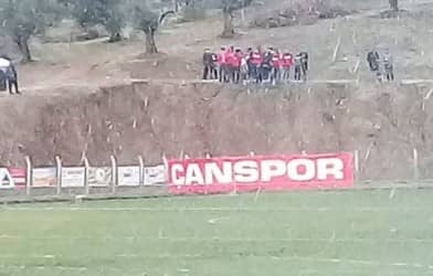 Yeni Çanspor Lideri Takipte 1-2