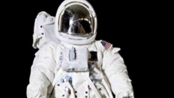 NASA, ASTRONOTU DÜNYA’DAN TEDAVİ ETTİ