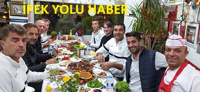 RİZESPOR TEKNİK HEYETİ MAÇ SONRASI ÂDEM USTANIN MEKANINDA BULUŞTU.
