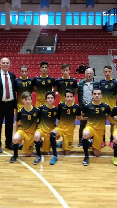 19- MAYIS LİSESİ. FUTSALDA SAMSUNU TEMSİL EDİYOR