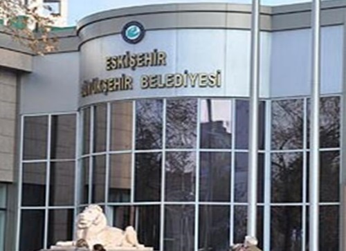ESKİŞEHİR BÜYÜKŞEHİR BELEDİYESİ TÜM KAPALI ALAN ETKİNLİKLERİNİ İPTAL ETTİ