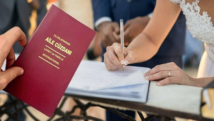 Ankara&rsquo;da Sahte Evlilik Operasyonu: 30 Kişi Gözaltına Alındı