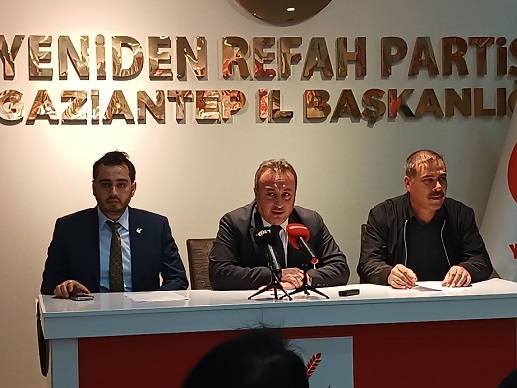 Yeniden Refah Partisi Gaziantep  İl Başkanı Sedat Yıldız Basına Verdiği Kahvaltı Sonrası Gündeme Dair Açıklamalarda Bulundu   
