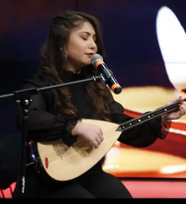 YILDIZ EN TV’YE YENİ BİR YILDIZ GÜLNUR ŞAHİN