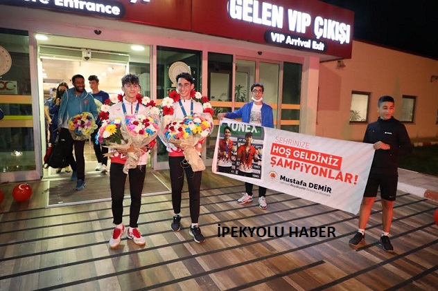 Badminton Şampiyonası’ndan madalya ile döndüler