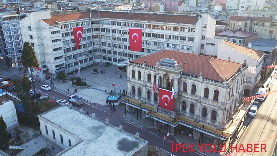 Esnaf ve Sanatkarlar Odası’nın oluşturduğu listeler doğrultusunda maddi desteğe devam