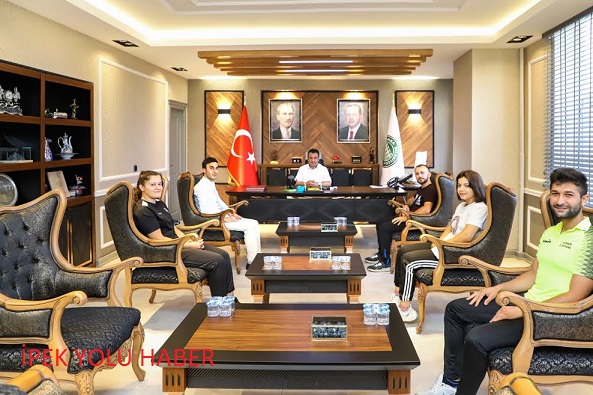 BAŞKAN DOĞAN’DAN SPORCULARA TEBRİK