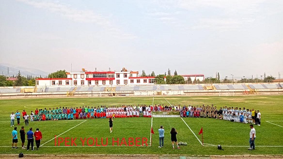 Genç Yetenekler Futbol Şenliğinde Buluştu