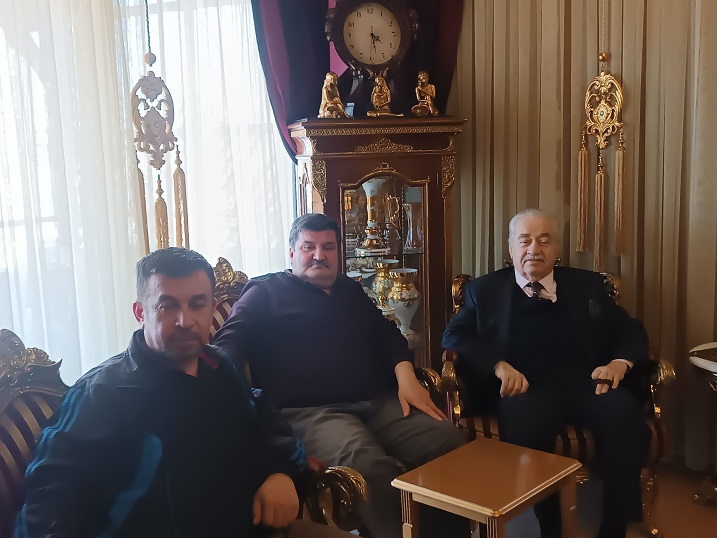 Efsane Başkan Ömer Ceritli, Evinin Kapılarını İpekyolu Haber’e Açtı