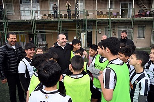 BAŞKAN TUTUK’UN SPOR KULÜPLERİNE DESTEK ZİYARETİ DEVAM EDİYOR